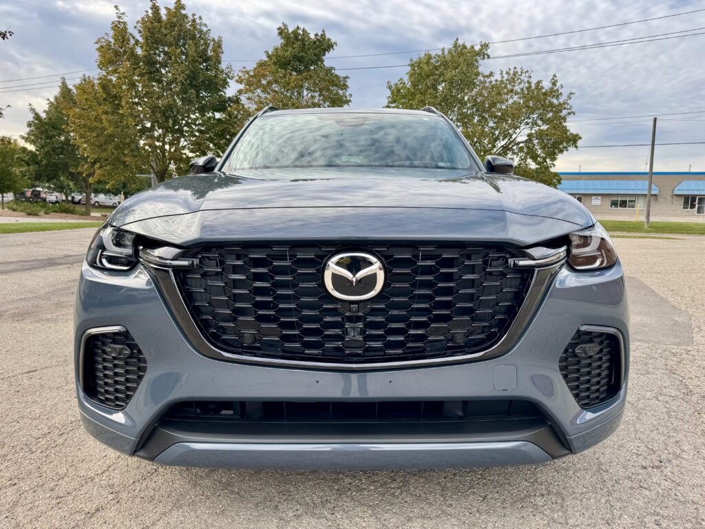 Front view of a grey Mazda CX-70 after full front XPEL PPF and Gtechniq CSL ceramic coating at EEwaterloo Auto Detailing in Waterloo.